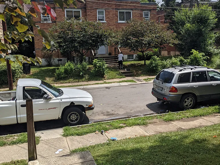 4412 Reading Ln #3 — Photo 2