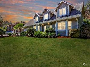 18003 6th Ave SW, Normandy Park, WA 98166