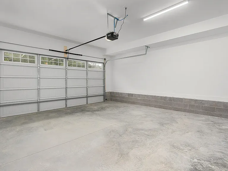 3619 Gentry Station Dr — Photo 31