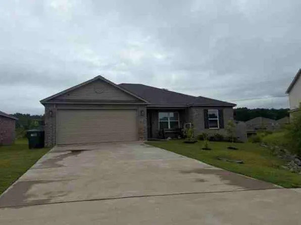 1245 Tsar Rd, Conway, AR 72034