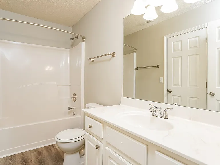 6004 Silkwater Ct — Photo 11