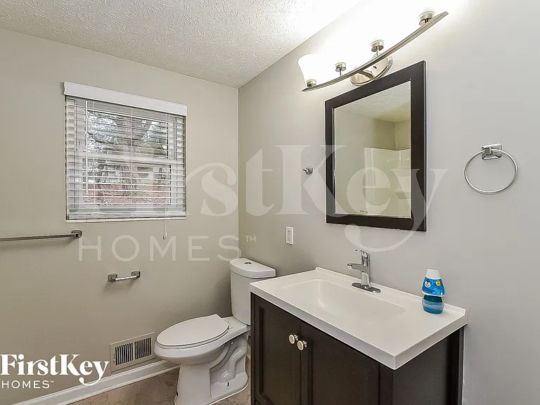 3940 Erica Cir — Photo 14