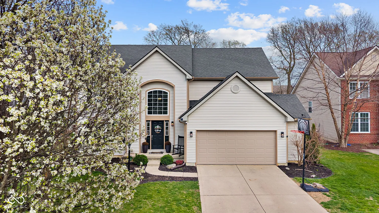 16854 Cedar Creek Ln photo 1