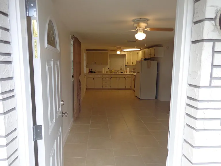 38607 North Ave — Photo 2