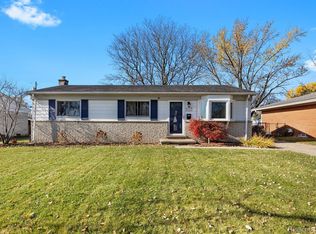 9227 Adams St, Livonia, MI 48150