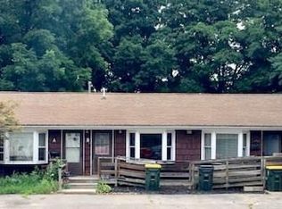 33 River St, Burrillville, RI 02830