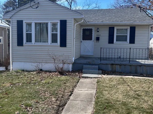 7357 Hickman St, Cincinnati, OH 45231