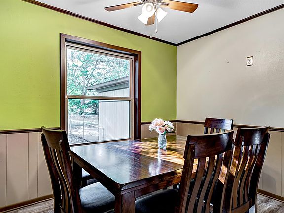 3rd image of 3107 Sunnybrook Dr