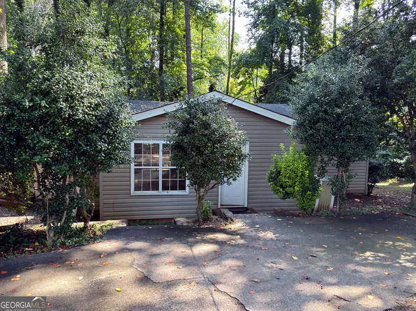 1900 Harts Mill Rd, Atlanta, GA 30341