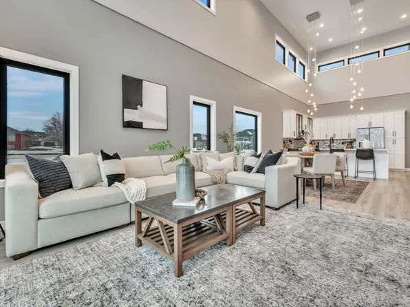 3302 Ponderosa Ct #6B, Spirit Lake, IA 51360