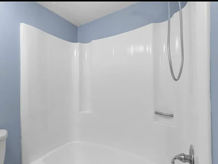 30 Pacific Dr #1 — Photo 9