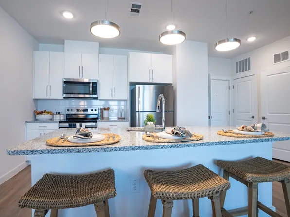 (undisclosed Address), Austin, TX 78744