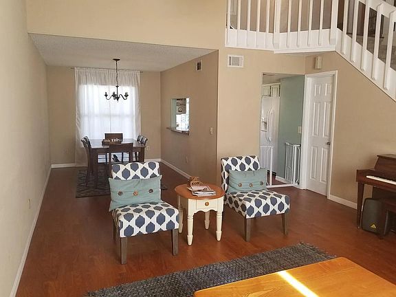 2nd image of 1615 Woodacres Ct