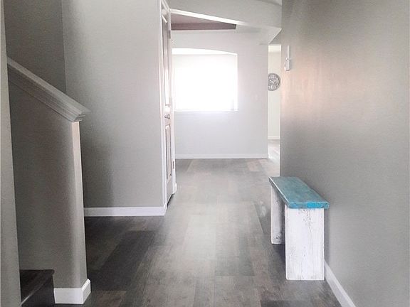3rd image of 18728 112th Avenue Ct E