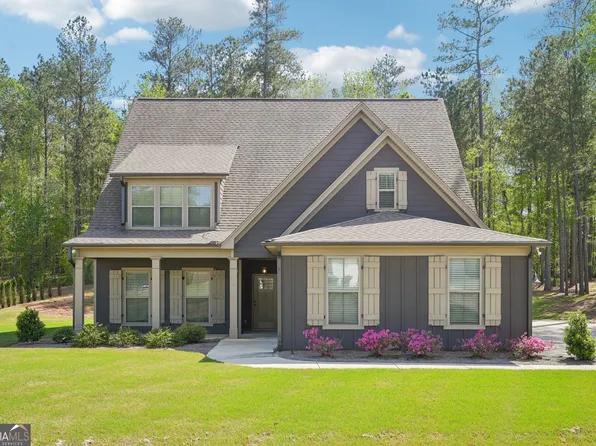 76 Greyfairs Ave, Senoia, GA 30276