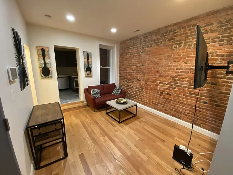 3021 15th St NW #3 — Photo 3