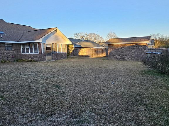 2nd image of 15131 Sagewood St