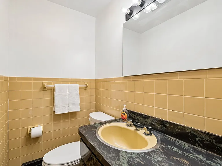 186 W Northfield Rd — Photo 10