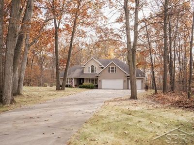 7100 Thornapple Dr, Mount Pleasant, MI, 48858