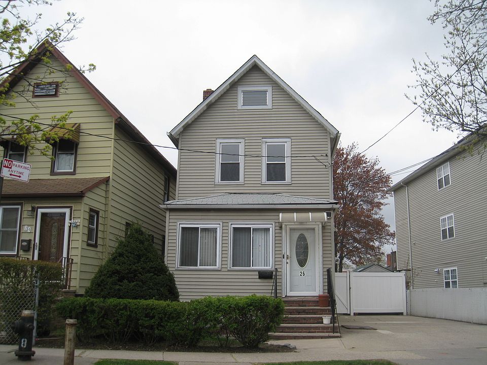 1st image of 26 Walker St