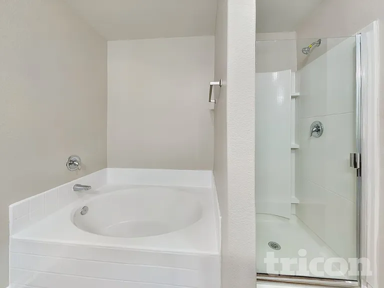 12318 Wavecrest Rd — Photo 9