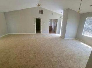 8541 Buchanan St, Merrillville, IN 46410