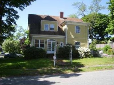 25 Glidden St, Beverly, MA, 01915