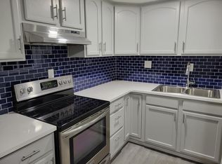 104 Oak St #1S, Fall River, MA 02720