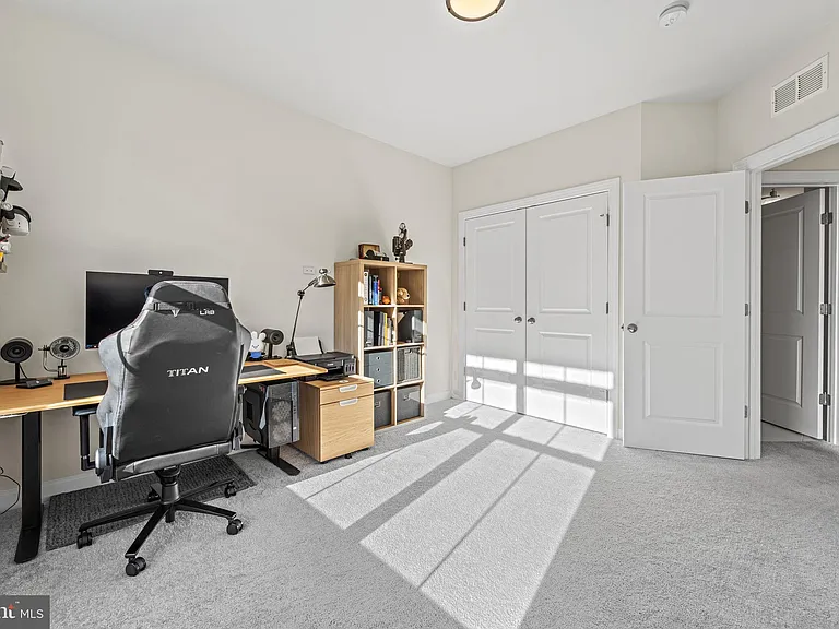 12384 Azure Ln — Photo 18