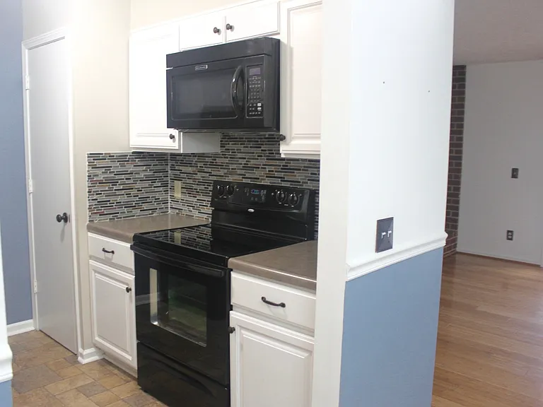 1030-5 Blue Ridge Dr #1 — Photo 9