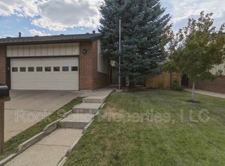 5416 Meadowbrook Dr, Cheyenne, WY 82009