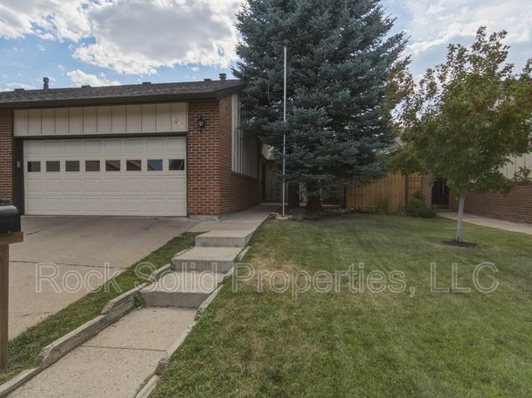 5416 Meadowbrook Dr