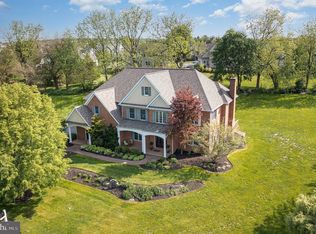 19 Olde Mill Ct, Lititz, PA 17543