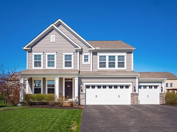 4919 Pinnacle Woods Dr, Grove City, OH 43123