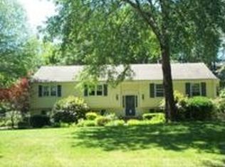31 Washington Dr, Sudbury, MA 01776