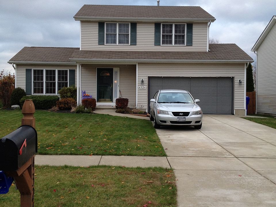 1st image of 4324 Arrowwood Dr