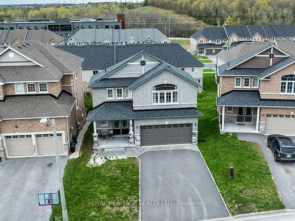 25 Summer Ln, Peterborough, ON K9L 0G4