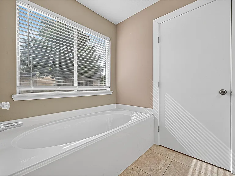 15859 E Park Ct — Photo 11