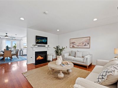 912 Monterey Blvd APT 1, Hermosa Beach, CA, 90254
