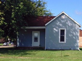 223 21st St, Fort Madison, IA 52627
