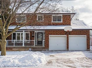 569 Rosseau Rd, Hamilton, ON L8K 4T7