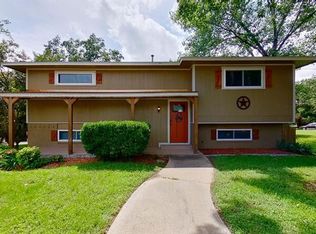809 S Brown Ave, Denison, TX 75020