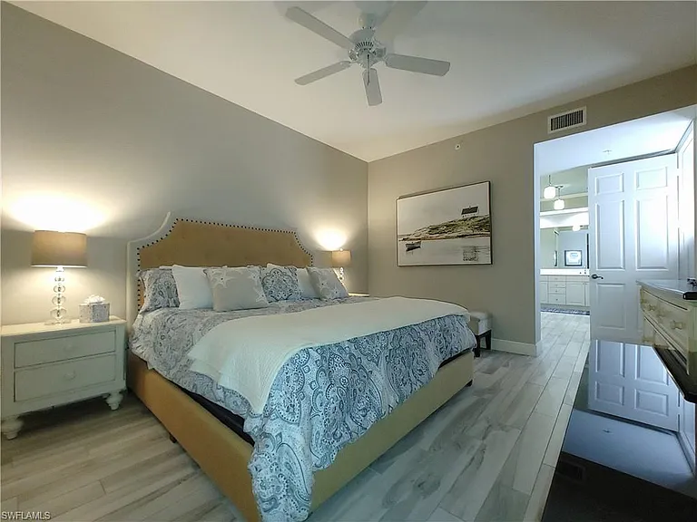 400 Flagship Dr #501 — Photo 18