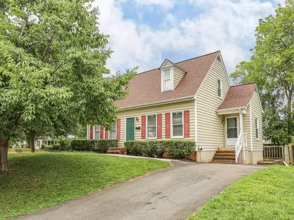 1002 Stafford Ave, Fredericksburg, VA 22401