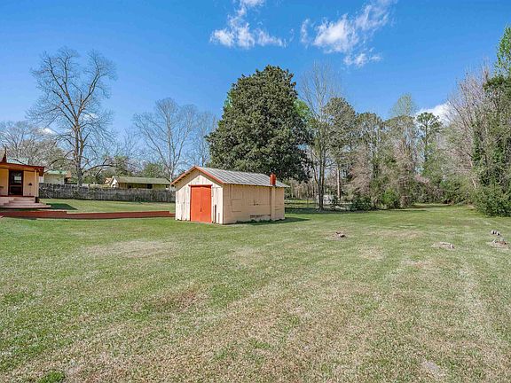 3rd image of 2828 Old Barnwell Rd