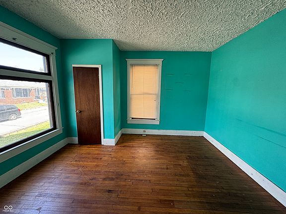 5th image of 515 Terrace Ave
