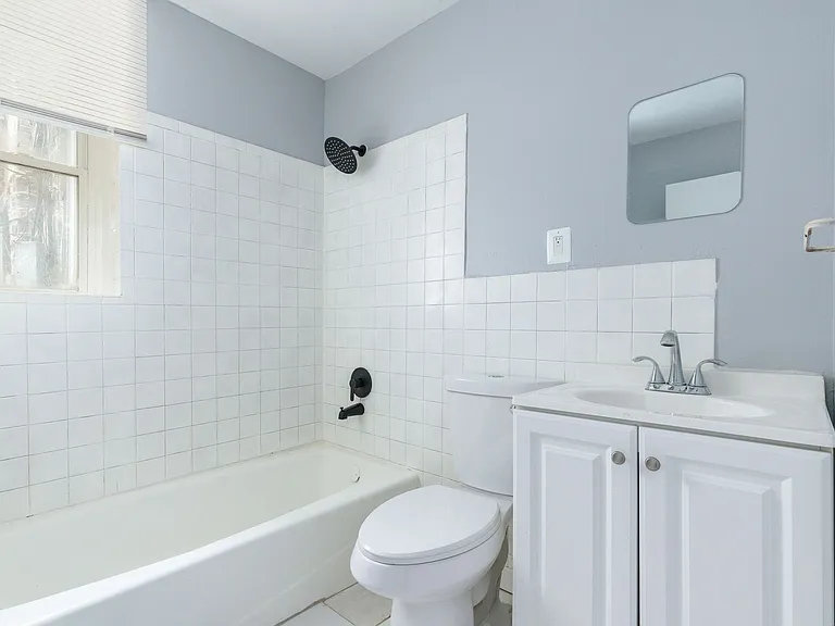 6100 NASSAU RD — Photo 7