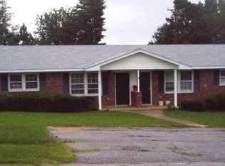 305 Pelham Creek Dr, Seneca, SC 29678