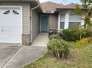 1720 Wildwood Creek Ln, Jacksonville, FL 32246