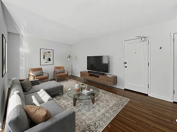 810 Kennedy St NW, Washington, DC